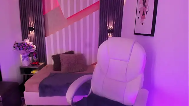 Jenay_Rosse - Fingers in my wet pussy🤟