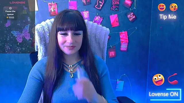 XXX chat uživo modela Violla_My