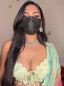 Chat +18 de Lovely_Babiee ao vivo