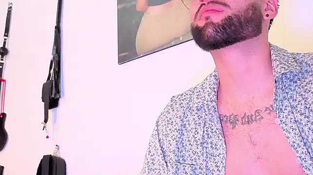 Celeste_Latina19: απευθείας συνομιλία ΧΧΧ