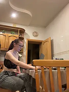 RussianGirls_n Live XXX chat