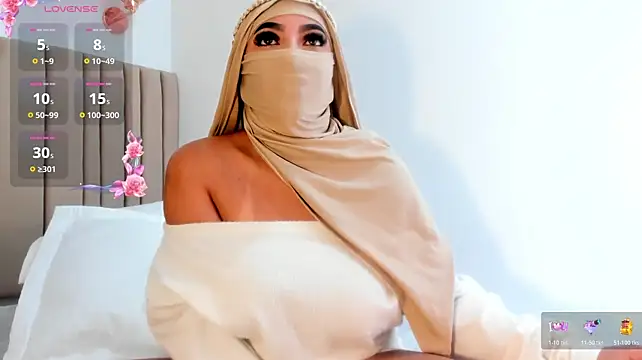 _malih_ élő XXX-chatje