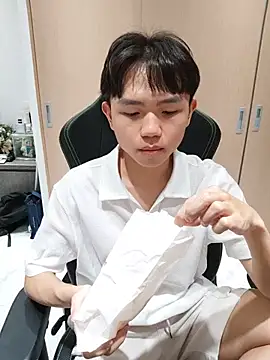 mochi8802 Show Webcam