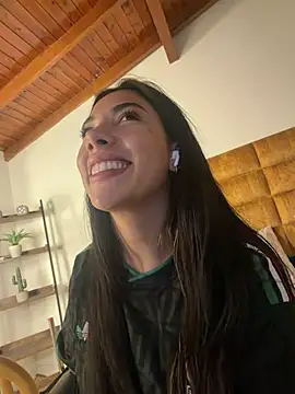 Karolvegaa - fingering ass+pussy