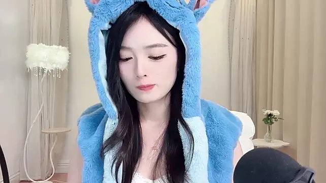 LiLy0608's Live XXX Chat