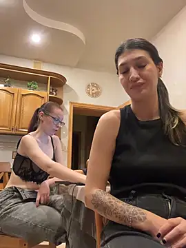 RussianGirls_'s Live XXX Chat