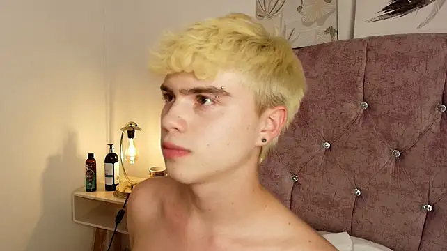 Онлайн чат XXX Ian_Stone