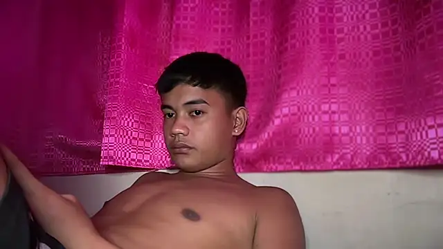Chat +18 de jaybot_jayxx ao vivo