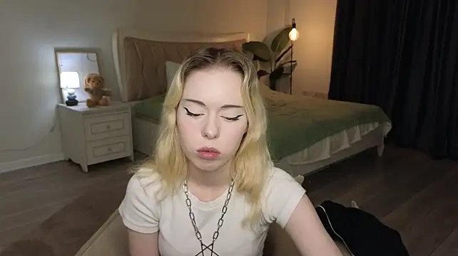 JuanaElden Chat XXX in diretta