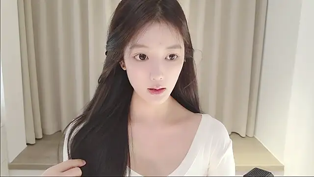 initial-lucky 라이브 XXX 채팅