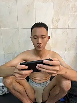 lun_kai 即時 XXX 聊天
