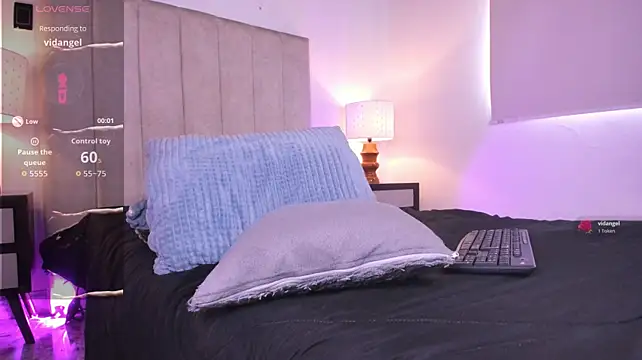 Chat XXX en directo de MarthinaBaker