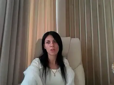 XXX chat uživo modela InjaAtHome