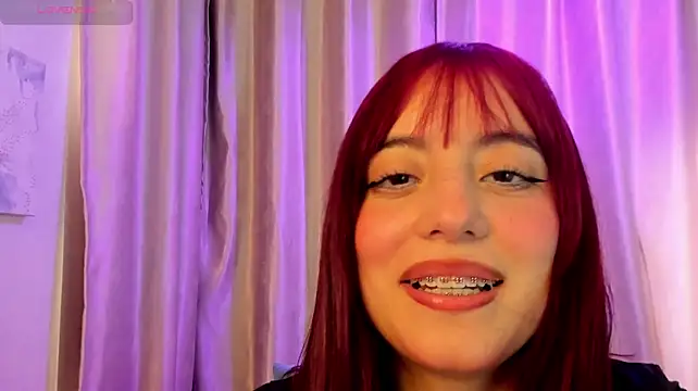 Miahills__ - Spread legs+Fuck pussy+contol lush 2mn