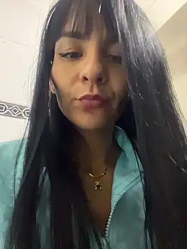 LuxeBrunetteXXX - PLAY PUSSY CLOSE UP AT CLEAN WORK💦🔥