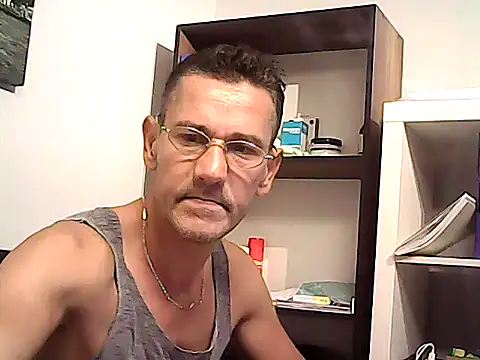 Chat XXX en directo de mastercharisma35