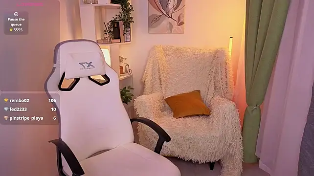 ChloeVirelix's Live XXX Chat