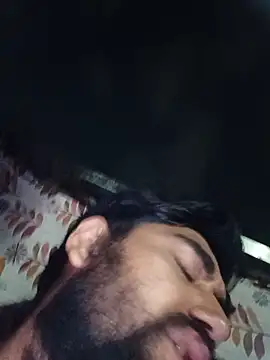 Chat XXX ao vivo de dhruvplayboy