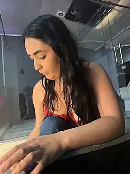 AntonellaaFerrer_ Chat XXX in diretta