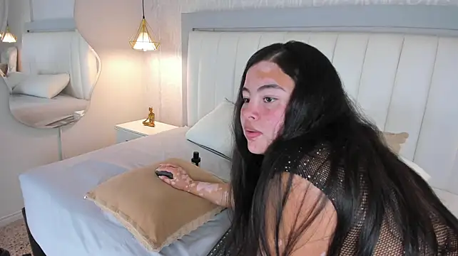 צ'אט XXX בשידור חי של AlessiaBloom_