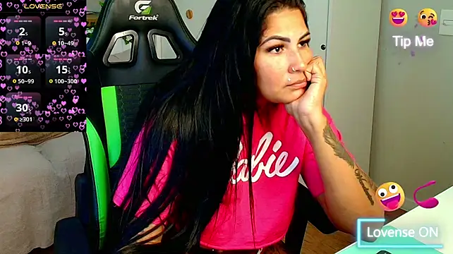 Madelene_Navarro