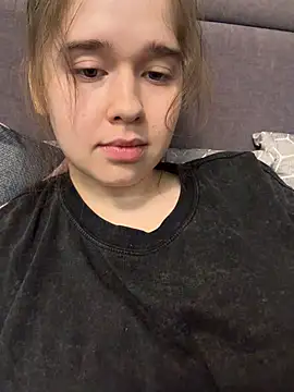 عرض كام HornyGirlH