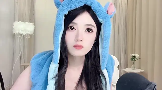 LiLy0608: απευθείας συνομιλία ΧΧΧ