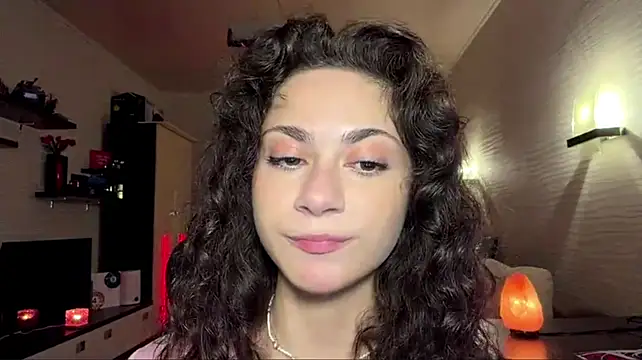 JaquelynRollend - Should I show my belly?