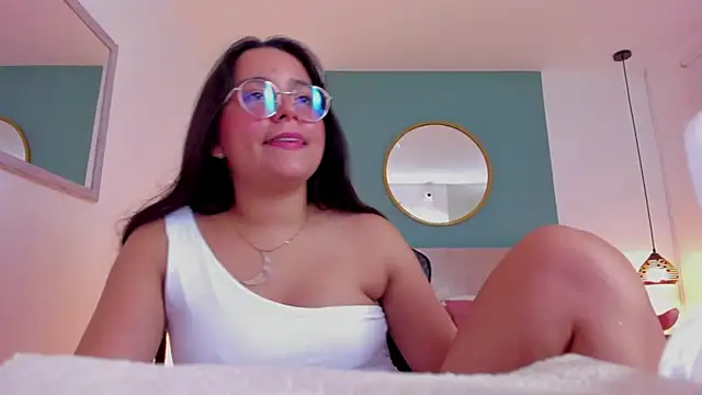 lucy_blue28 라이브 XXX 채팅
