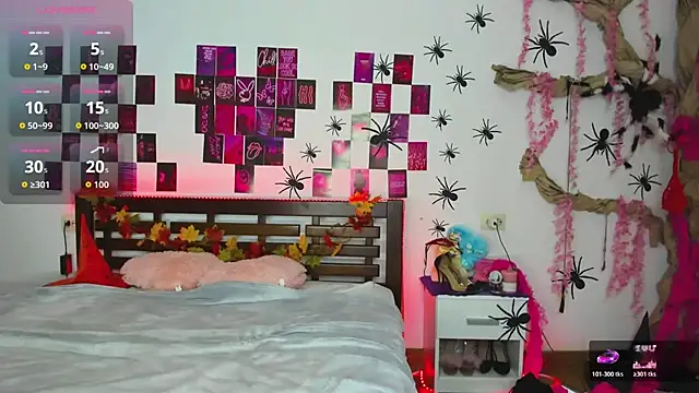 DellaRows' Live XXX Chat