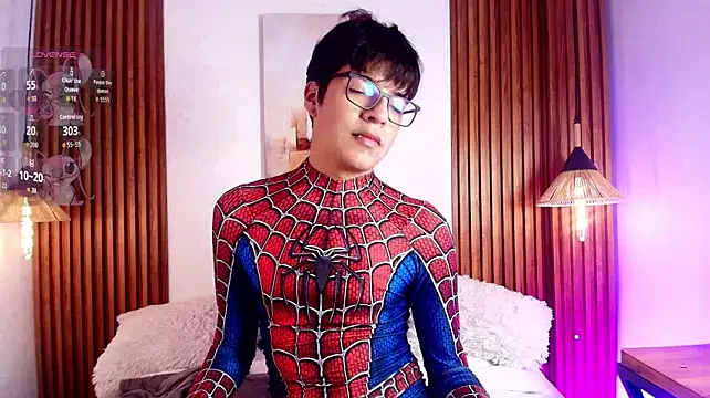 XXX chat uživo modela Milo_Wolff