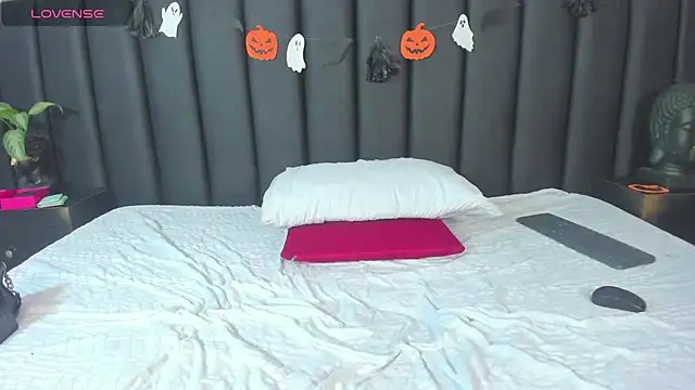 XXX chat uživo modela ALEJA_DOVAL