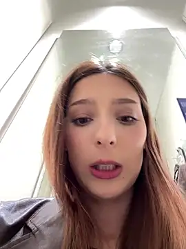 Chat +18 de LilluKatten ao vivo
