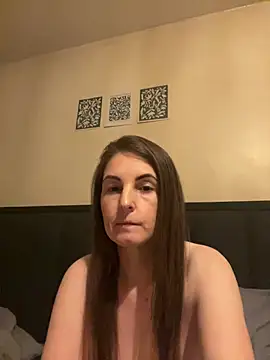 Chat +18 de Dark-Velvetx ao vivo