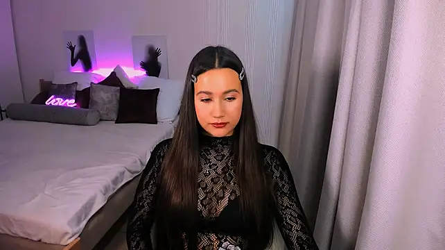 Chat +18 de GabrielleEvy ao vivo