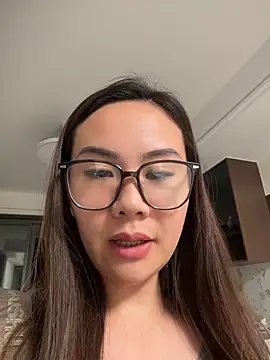 Chat +18 de Yioyio-666 ao vivo