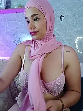 Chat +18 de Shana-Jamil ao vivo