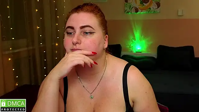 Chat +18 de Alicia_love00 ao vivo