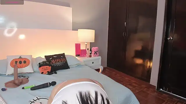 Emily_robertss1 - coccontrol hush x doggy