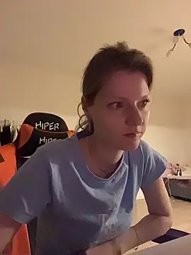 XXX chat uživo modela MaryHiggins