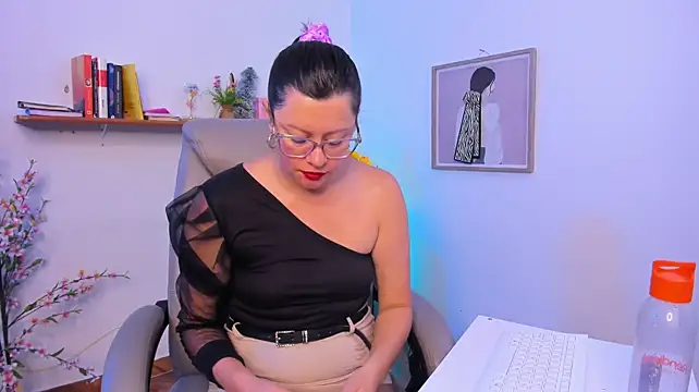 Ana_Laurent Live XXX-Chat