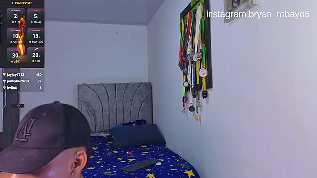Bryan_robayo5のウェブカメラショー