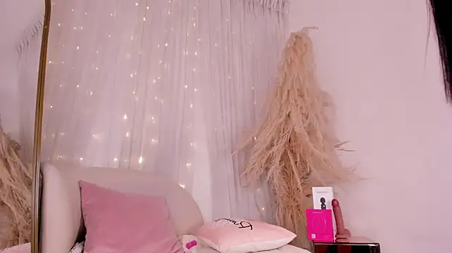 Amara_rousse - flas my tits