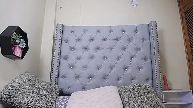 Skarlett__36 - SHOW TITIS