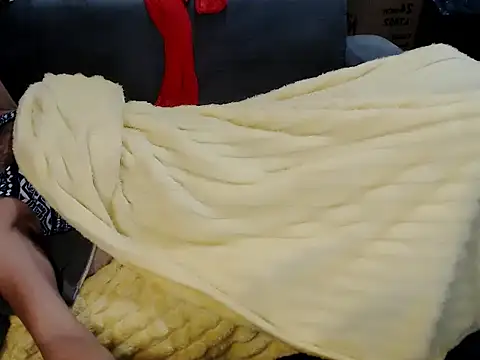 Trish_CurveCock 现场XXX聊天