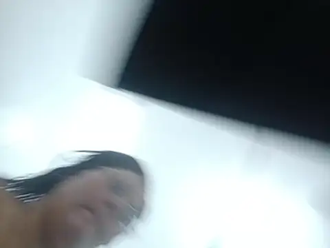 Kittysweetieprrr - squirt con dildo👅