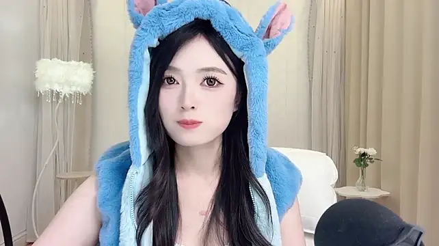 LiLy0608's Live XXX Chat