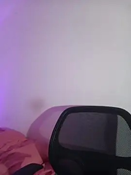 SalomeFire Adlı Modelin Canlı XXX Sohbeti