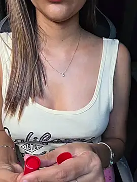 دردشة Amelia4U الجنسية المباشرة