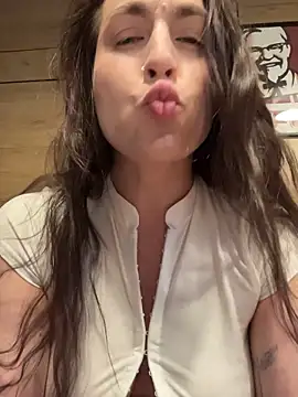 Holly_Play - squirt SPLASH next to URINALS men wc